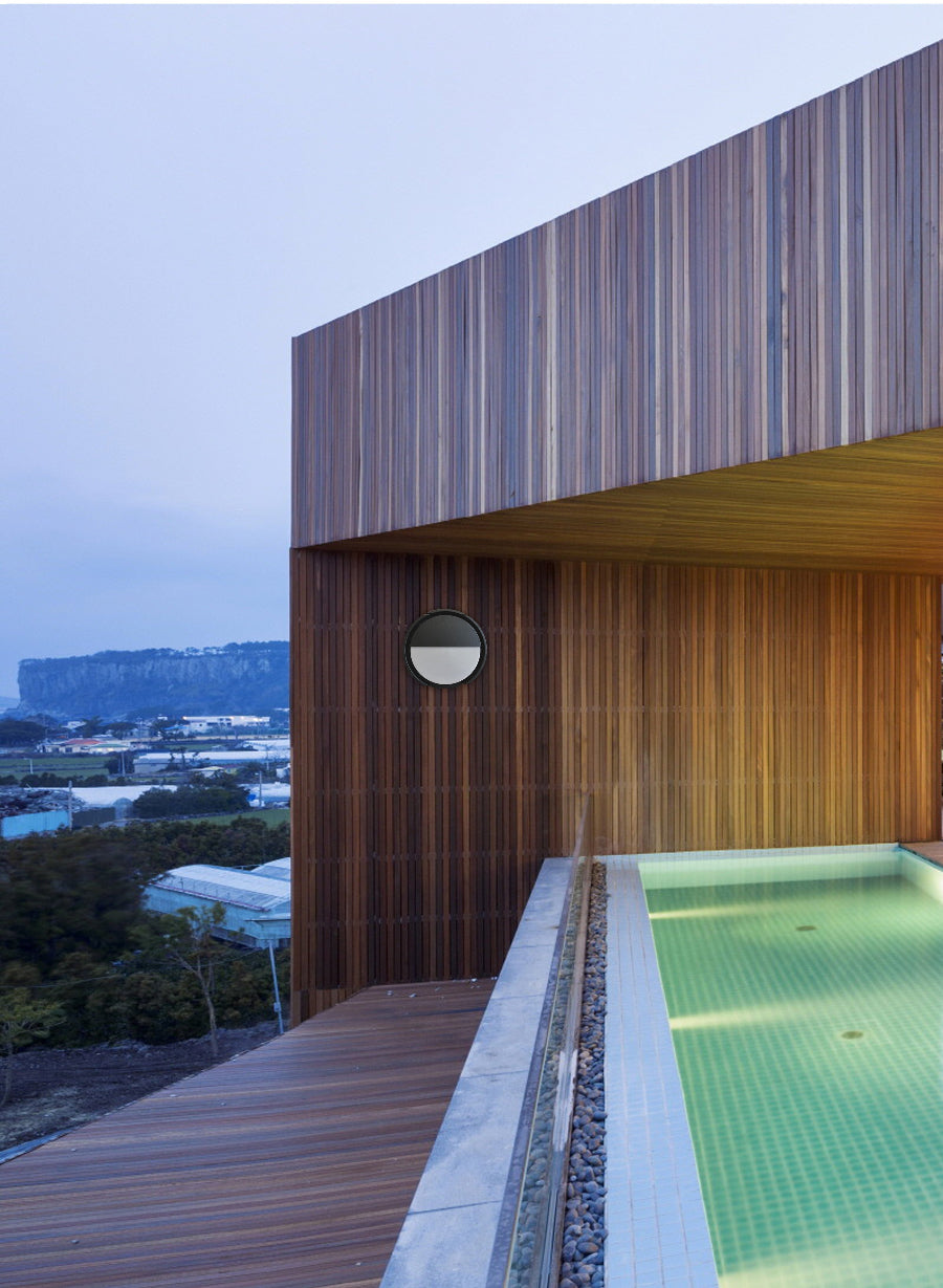 KUPA Væglampe Halvafskærmet 9W, 3000/4000K, Sort, Sensor-ready