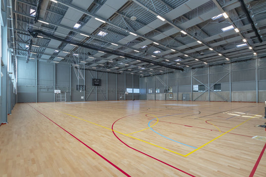 Sportsbelysning indendørs